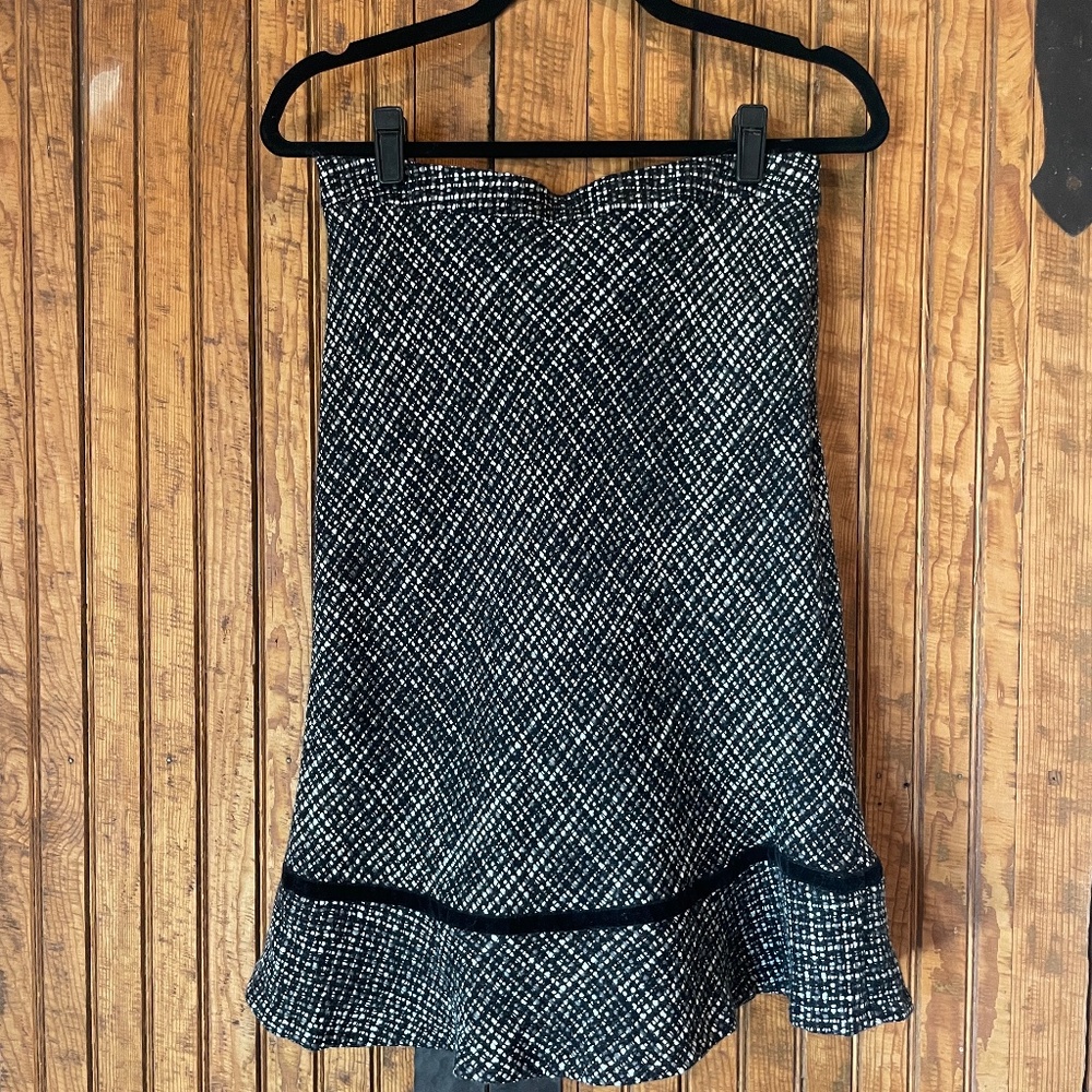 Gap Wool Blend Tweed Flared Skirt with Velvet Trim and Lined - Size 4